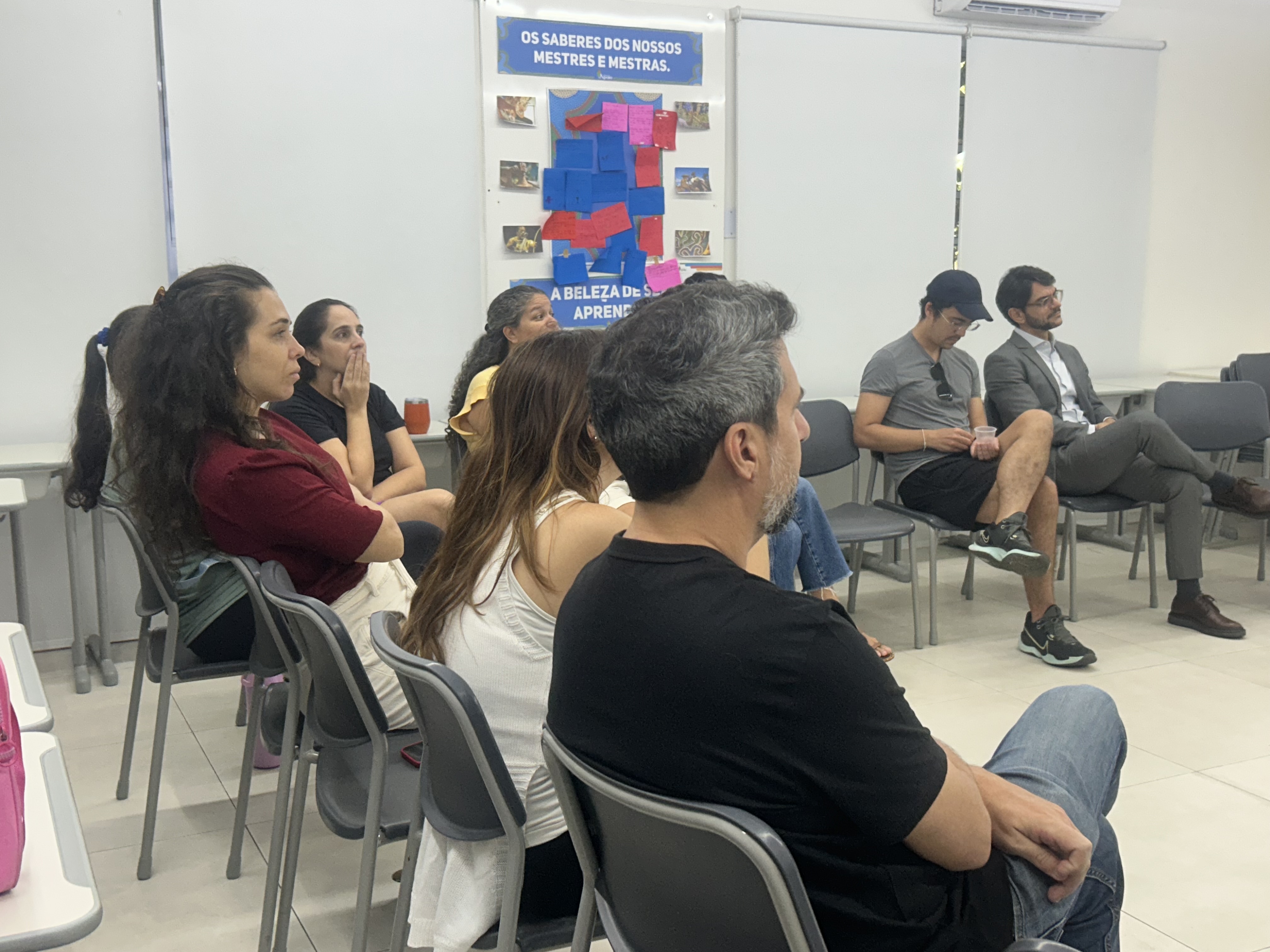 Notícia Colégio Apoio