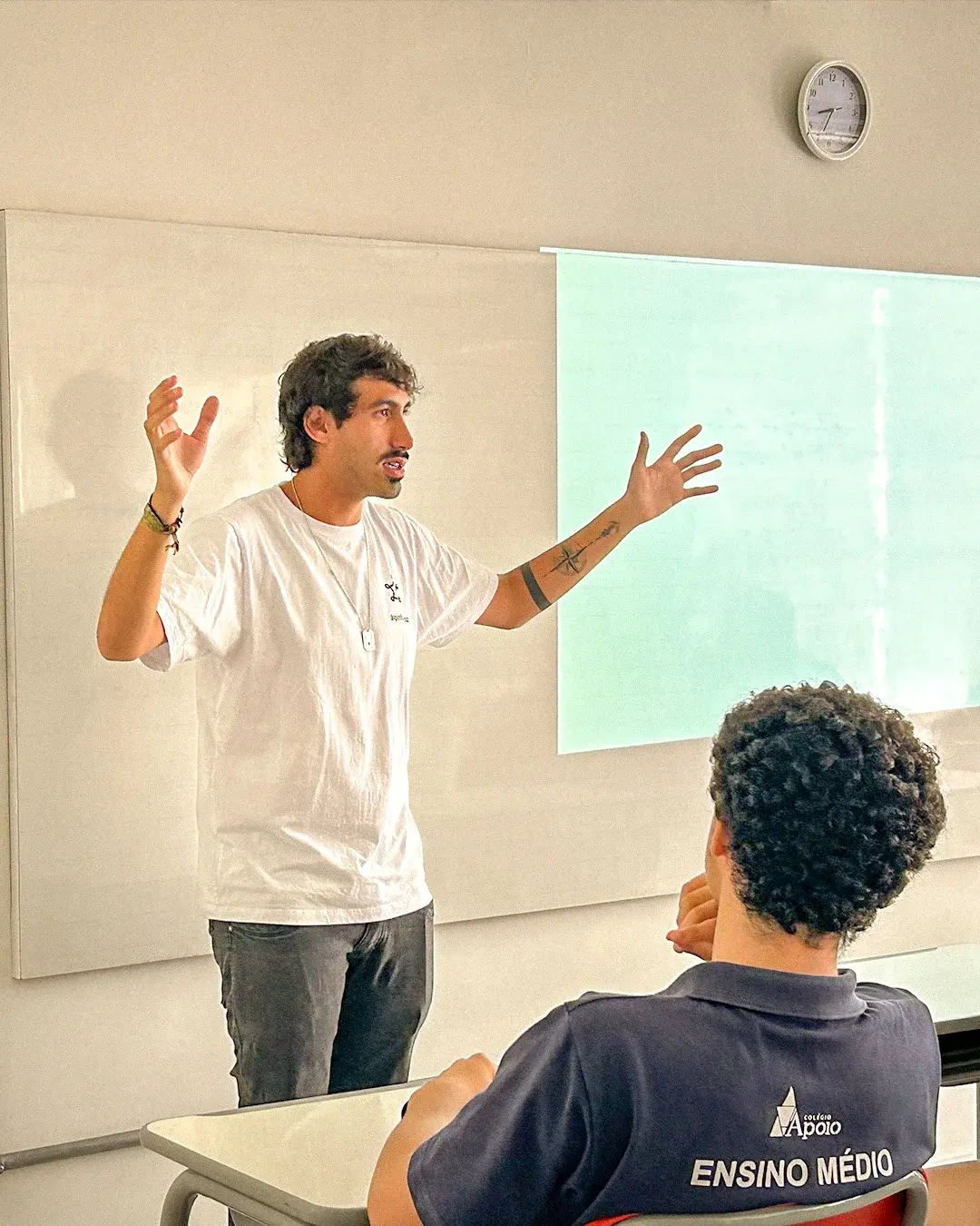 Colégio Apoio