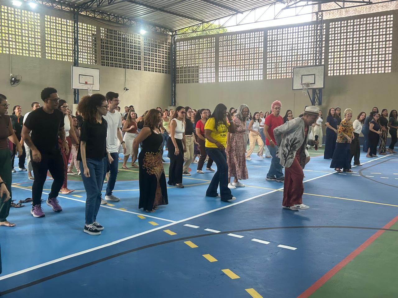 Pedro Salustiano no Colégio Apoio